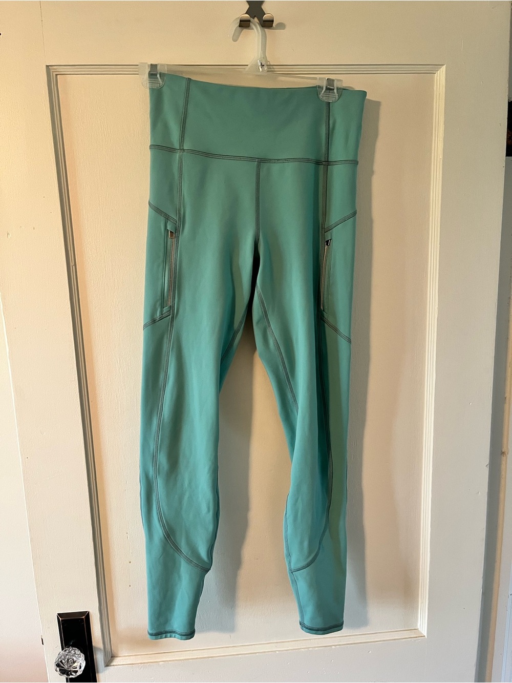 Athleta Mint Green Active Leggings with Zippered Pocket